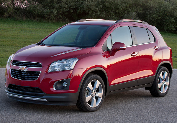 Chevrolet Tracker блоки с предохранителями и реле