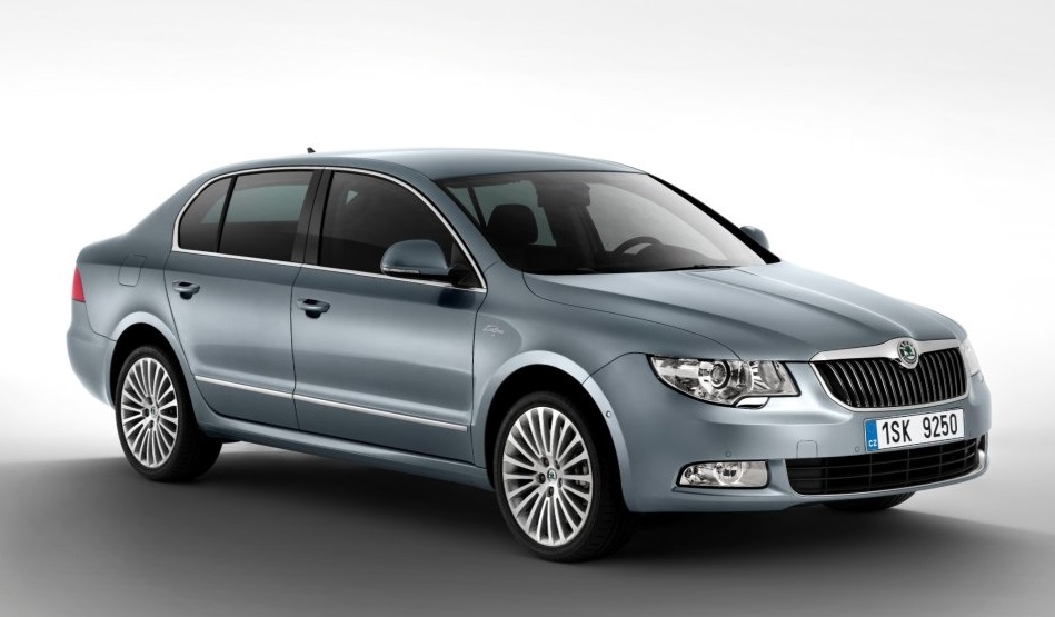 Skoda Superb 2 — предохранители и реле