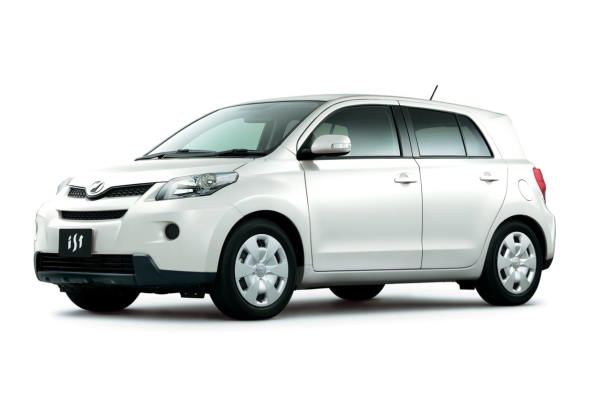 Toyota Ist 2 предохранители и реле